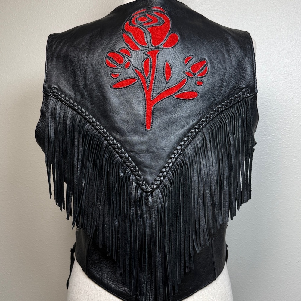 VTG S&S Cycle Black Leather Biker Vest Women L TX Rose Fringe Yoke Concho Moto - Picture 3 of 17